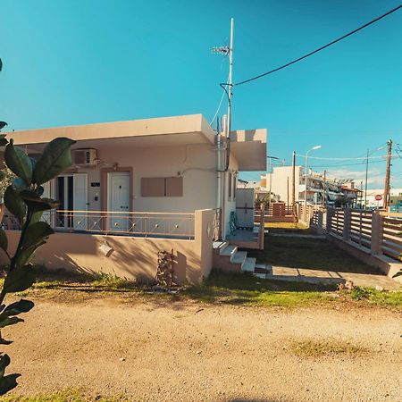 Crystal Cherry Apartment Preveza Exterior photo